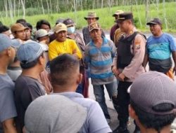 Sopir Truk Pasir Keberatan, Warga Bago, Pasirian – Kabupaten Lumajang Minta Uang Jogeran Senilai Rp.25000,