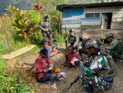 Satuan Koops Habema, Patroli Sambil Pengobatan Keliling Di Intan Jaya, Warga Bilogai Sambut Gembira.