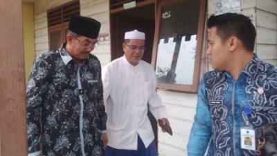 Wartawan Senior Tutup Usia, Bupati Anwar Sadat Takjiah ke Rumah Duka