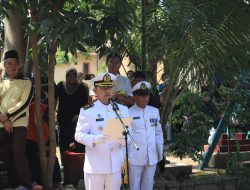 Berikan Penghormatan Terakhir, Danlanal Cirebon Pimpin Deputasi Upacara Pemakaman Militer Salah Satu Prajurit Terbaiknya