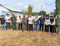 Lestarikan Alam, Babinsa Koramil Garum Laksanakan Penghijauan