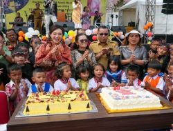 Ketua TPPKK Ny Lidia Dosmar Banjarnahor bersama Anak-anak Humbahas, Peringati HAN ke-40