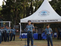 Danlanal Cirebon Pimpin Penandatanganan Pakta Integritas Penerimaan Caba PK Pria/Wanita dan Cata TNI AL Gel II TA. 2024.