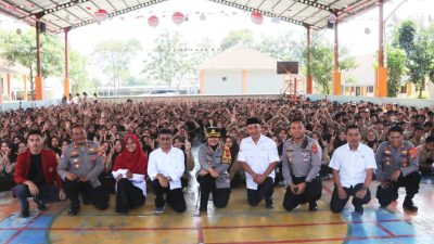 Kapolresta Cirebon Berikan Penyuluhan kepada Siswa SMAN 1 Palimanan