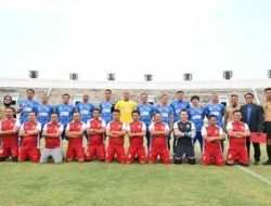 Pemkab Cirebon gelar Pertandingan Persahabatan Lawan Persib Legend di Stadion Watubelah