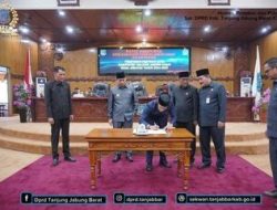 DPRD gelar Rapat Paripurna Dalam Rangka Penetapan Pimpinan DPRD Tanjab Barat Masa Jabatan 2024-2029