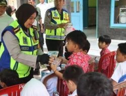 Sinergi Polresta Cirebon dan Pemkab Cirebon gelar Program Makan Siang Gratis di SDN 3 Cipanas