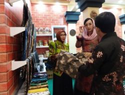 Bojonegoro Ikuti Batik Fashion Fair di Surabaya, Promosi Produk Unggulan UMKM Lokal