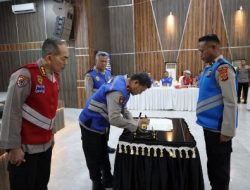 Waka Polda Aceh, Pimpin Sidang Penanda Tanganan, Pakta Integritas Dan Pengambilan Sumpah Penerimaan Bakom-Sus Polri