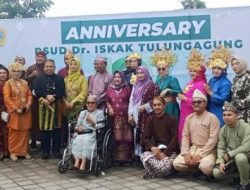 Peringatan HUT RSUD dr. Iskak Ke-107 Peserta Apel Gunakan Pakaian Adat Seluruh Indonesia