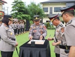 Kapolresta Cirebon pimpin Sertijab Kabag Ops hingga Kapolsek Jajaran