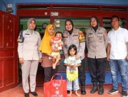 Kapolresta Cirebon Menjenguk dan berikan Bantuan kepada Anak Asuh Stunting