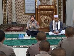 Polresta Cirebon gelar Binrohtal dalam Rangka Peringatan Isra’ Mi’raj Nabi Muhammad SAW 1446H/2025M