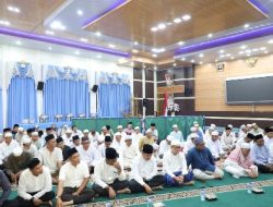 Pemkab Tanjung Jabung Barat Gelar Tausiah Ramadan 1446 H di Rumah Dinas Bupati