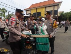Polres Bojonegoro Salurkan 1.104 Paket Zakat Fitrah Jelang Idul Fitri