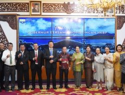 Gubernur Al Haris Ajak Pengurus Gereja HKBP Jambi Perkuat Kerukunan Antar Umat