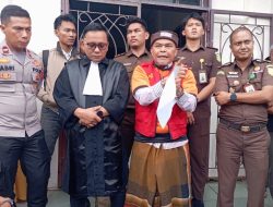 Air Mata Syukur Pecah Di Pengadilan, Yakarim Munir Lembong Akhirnya Bebas.